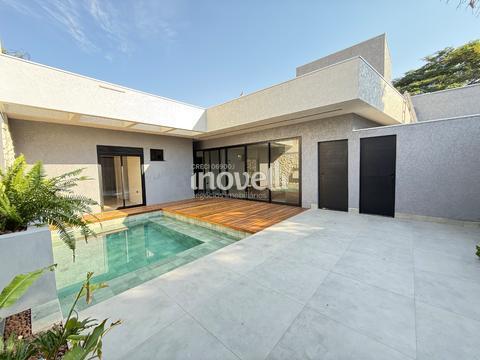 Casa à venda em Maringá, Jardim Iguaçu, com 3 suítes, com 197.63 m²