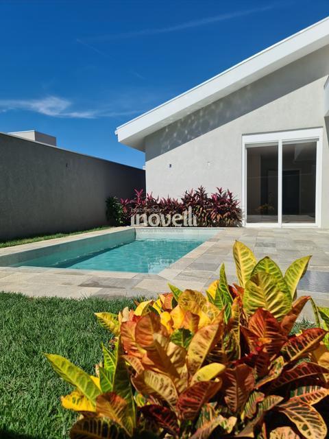 Casa à venda em Maringá, Parque Industrial, com 3 suítes, com 261 m², Condomínio Horizontal Hayashi