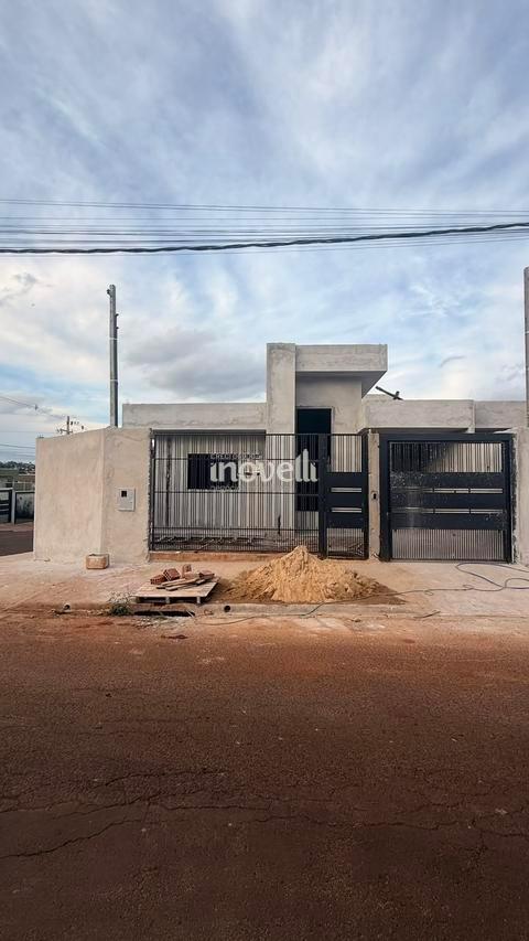 Casa à venda em Sarandi, Jardim Rio de Janeiro, com 2 quartos, com 63.84 m²