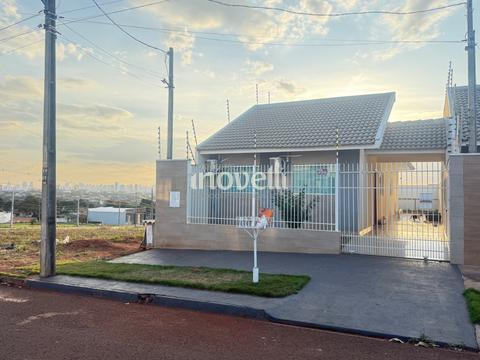 Casa à venda em Maringá, Bom Jardim, com 3 quartos, com 91 m²